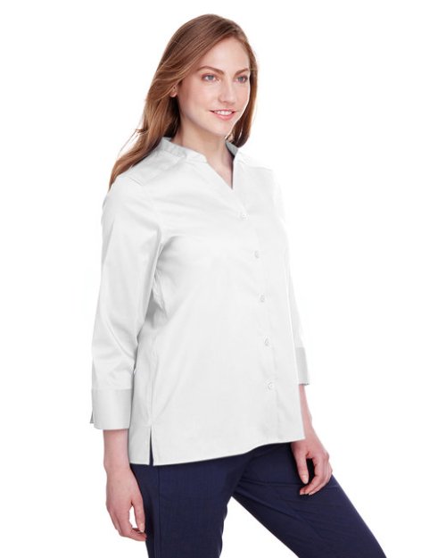 Devon & Jones Ladies' Crown Collection™ Stretch Broadcloth 3/4 Sleeve Blouse
